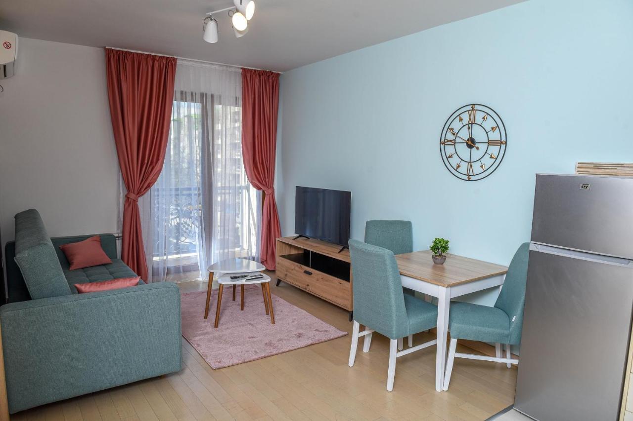 Flatiron Apartments Скопье Экстерьер фото