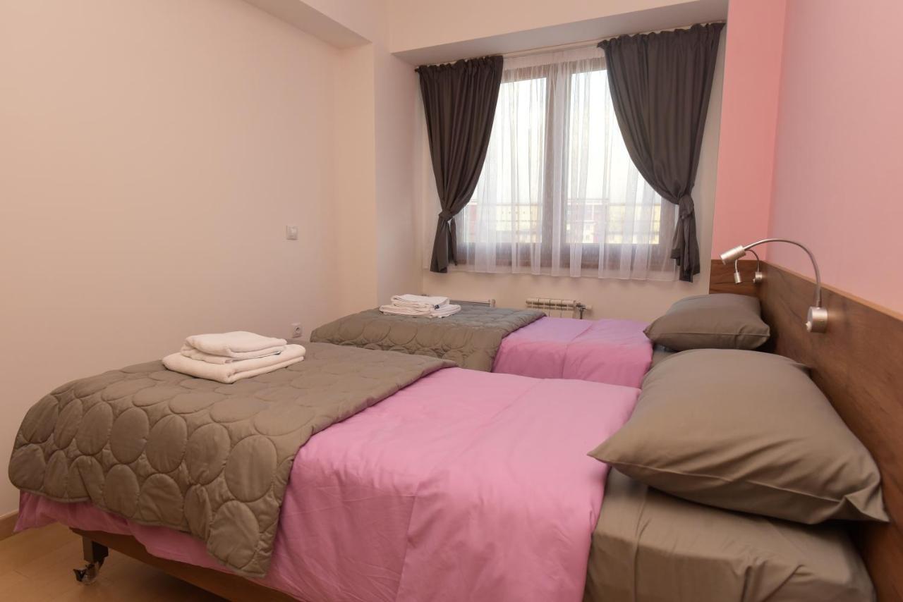 Flatiron Apartments Скопье Экстерьер фото